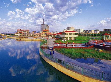 天山北坡城市群:乌鲁木齐引领西部发展潜力巨大_新疆