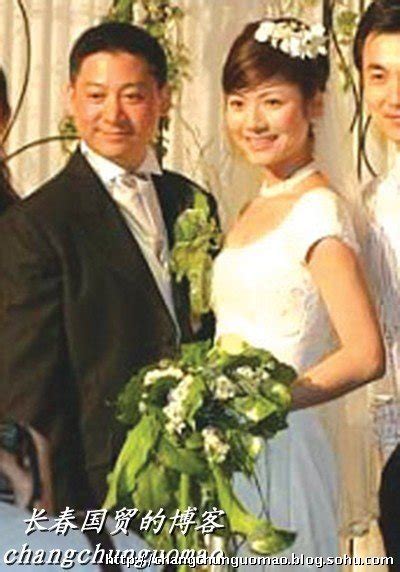 王江穗，丛珊的第一任丈夫是谁_娱乐八卦_
