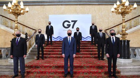 乌合麒麟发布新作“G7”：一百二十年了，还在做梦|外交部长|俄罗斯|七国集团_新浪新闻