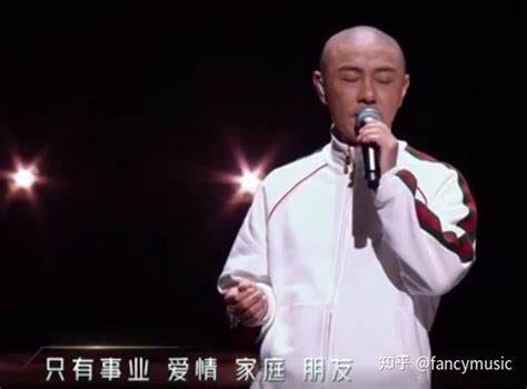 销声匿迹多年，为什么56岁的张卫健一回归舞台，还能成为王炸？ - 知乎