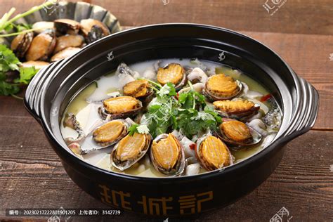 鲍鱼黑鱼煲,中国菜系,食品餐饮,摄影素材,汇图网www.huitu.com