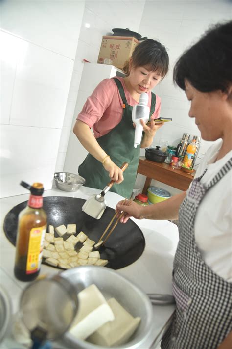 突然袭击 的图像结果