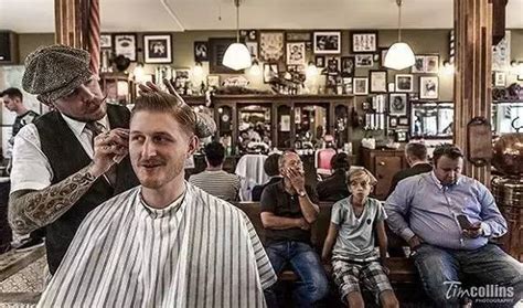 80名外国人捐5万拯救倒闭理发店是怎么回事