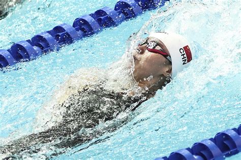 体育 _ 游泳世锦赛丨女子100米仰泳傅园慧预赛出局，“不知道为什么游得这么慢”