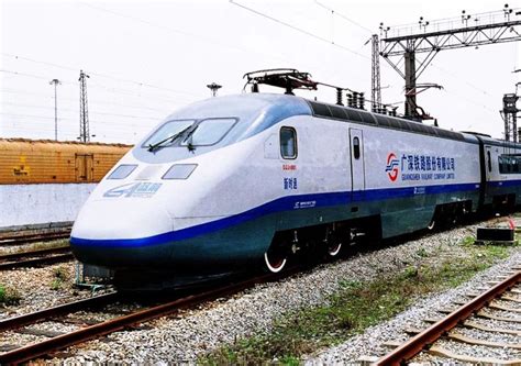 实现全球最大功率，中国神24电力机车，火车界的“劳斯莱斯”！_腾讯视频