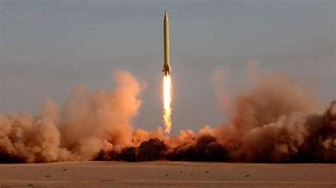 对等反击开始！伊朗数十枚导弹射向以军阵地_手机新浪网
