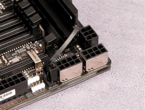 电脑主板CPU供电有8pin和4pin两个，需全部插上吗？ - 攒机笔记