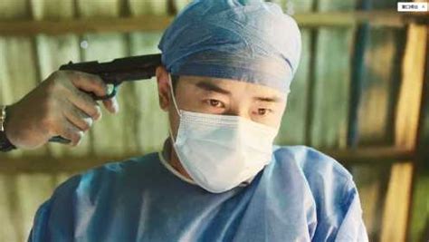 埃博拉前线枪指脑袋也要救人！致敬中国援非医生_电视剧_高清完整版视频在线观看_腾讯视频