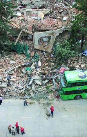 苏州酒店倒塌事故已救出14人 现场最新航拍曝光_腾讯视频