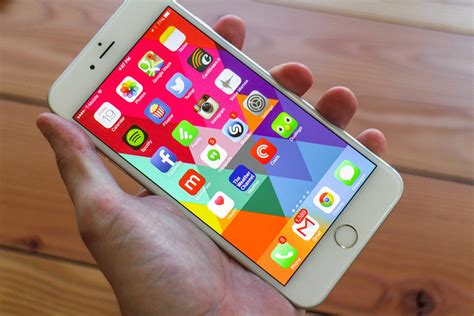 iPhone 6 Models Praised for Screen, Processor, and Durability | Digital Trends