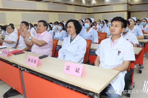 战“疫”实录〡国际医学200余名医护赴鄂，全面负责武汉第八医院抗疫工作 | 每经网