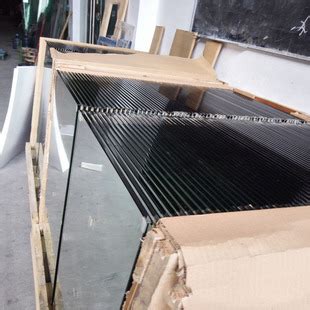 厂家供应 黑色烤漆钢化玻璃 高温丝印玻璃 黑玻 可来样定制-阿里巴巴