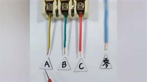 电气中的三相交流电如何区分相序？_相位角