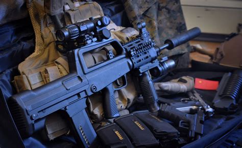 枪械图鉴FN SCAR突击步枪