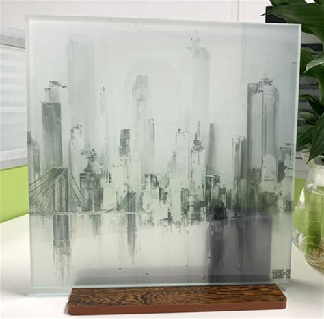 艺术玻璃屏风，图案可定制-上海术上玻璃制品有限公司