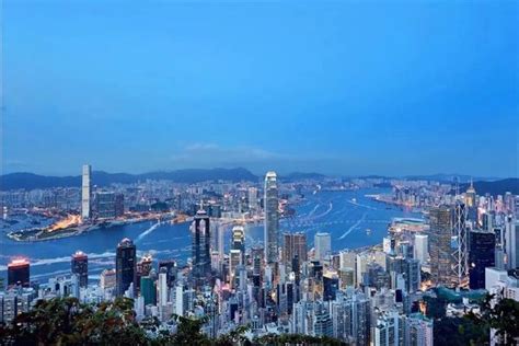 香港打造绿色摩天大楼，未来或将实现能耗降低90%_手机新浪网