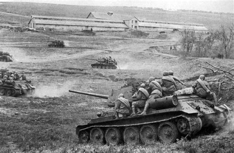铁十字下的红色重坦，那些年德军使用的苏联坦克！|坦克|德军|装甲部队_新浪新闻