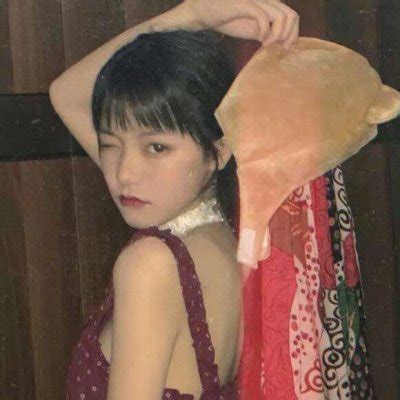 非主流女人高冷头像