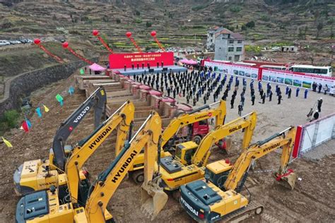 十三化建内蒙古西部天然气包头－临河输气管道工程举行开工仪式