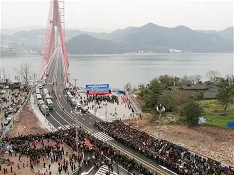 山水桥都，看重庆！丰都长江二桥耗时7年建成，曾有11人在此失踪