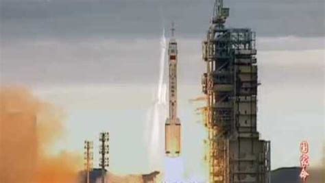 2003年第一艘载人飞船神舟五号发射，中国人第一次进入太空_腾讯视频