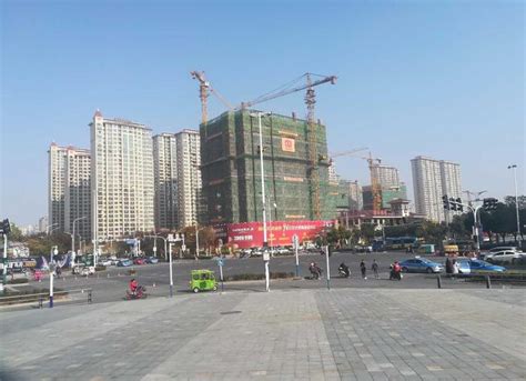 蚌埠市民广场旁180米摩天双塔写字楼 绿地珠峰迎来最新进展！-蚌埠楼盘网