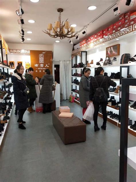 怀化溆浦店_布雪儿老北京布鞋品牌加盟网-中国时尚布鞋品牌，时尚舒适每一步，健康生活每一天！