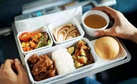 飞机上的餐食是否好吃是由什么决定的？ - 知乎