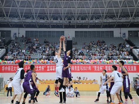 台湾篮球宝贝的肉体“炸弹”是如何干扰罚球的！-bilibili(B站)无水印视频解析——YIUIOS易柚斯