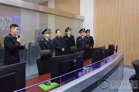 集六位一体、无缝对接、速裁法庭等首创于一身，南京江宁执法办案管理中心正式启用_手机新浪网