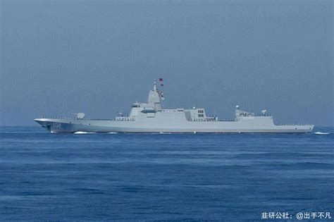 中国海军继续下饺子！新批次052D开工，新055大驱或直接升级055B|中国海军|饺子_新浪新闻