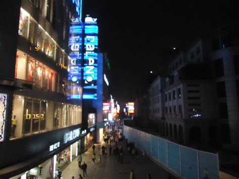 武汉江汉路被认定为全国示范步行街 江汉路步行街有哪些亮点 _八宝网