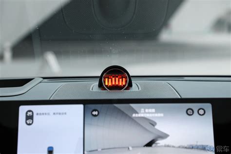 【问界M9增程版 1.5T 225km Ultra中控图片-汽车图片大全】-易车