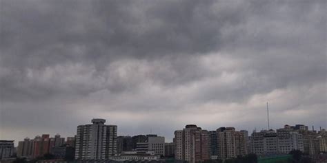 雷阵雨+大风！北京两区发布预警_手机新浪网