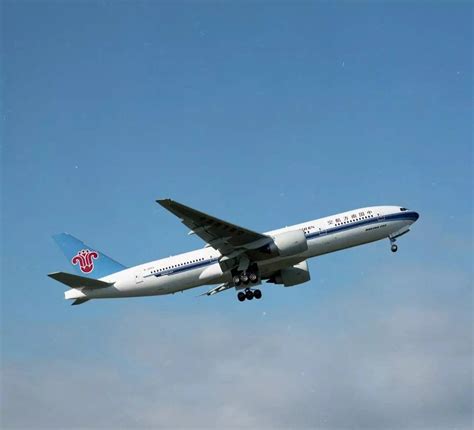 南航“青春珠海号”主题客机首飞北京 - 航空要闻 - 航空圈——航空信息、大数据平台