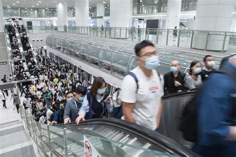深圳地铁线网客运强度居全国首位，乘客满意度首次突破90分