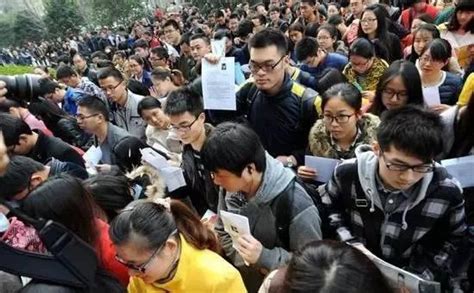 国考3年来最大规模补录 最缺人的是这个部门_首页社会_新闻中心_长江网_cjn.cn