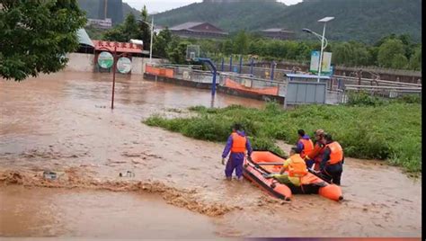 5名驴友遇山洪 出动近300人的救援力量连夜搜救 - 热点资讯 - 中国网 • 山东
