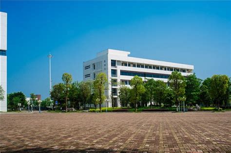 “柳州市第一职业技术学校”规划总平面图调整（2019-0093#）已经我局批准 - 规划总平图批后公布 - 广西柳州市自然资源和规划局网站