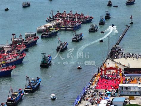 广西北海：出海捕捞忙-人民图片网
