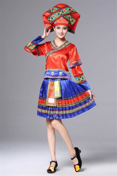 风格汇美56个民族传统演出服装生产定制！