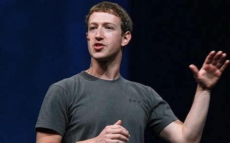 扎克伯格去往国会作证特写：Facebook创始人与高管们很严肃__财经头条