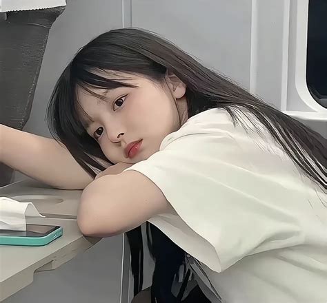 甜美女生头像ins图文
