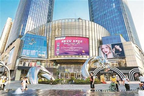 壹方城购物中心：创新购物场景探索，引领深圳西部消费 / LLA建筑设计公司_中庭
