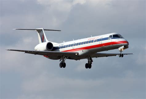 Avião que reergueu a Embraer, ERJ-145 completa 20 anos - Airway