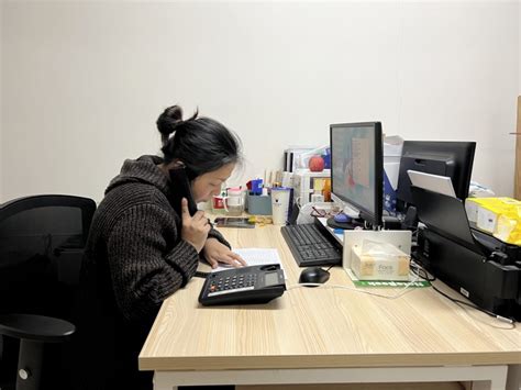 金中宏-为蚌埠市蚌山区沈圩社区服务中心提供视频会议搭建方案及全套视频会议设备