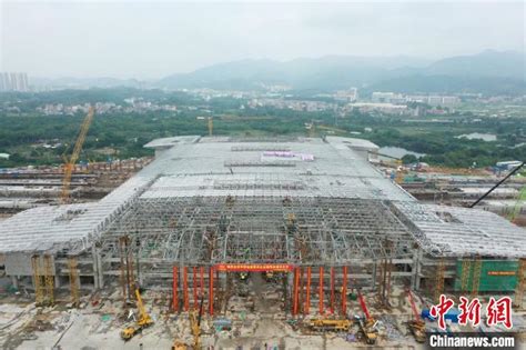 厉害了东南网架！萧山机场三期近7000吨钢屋盖顺利提升到位_浙江省钢结构行业协会