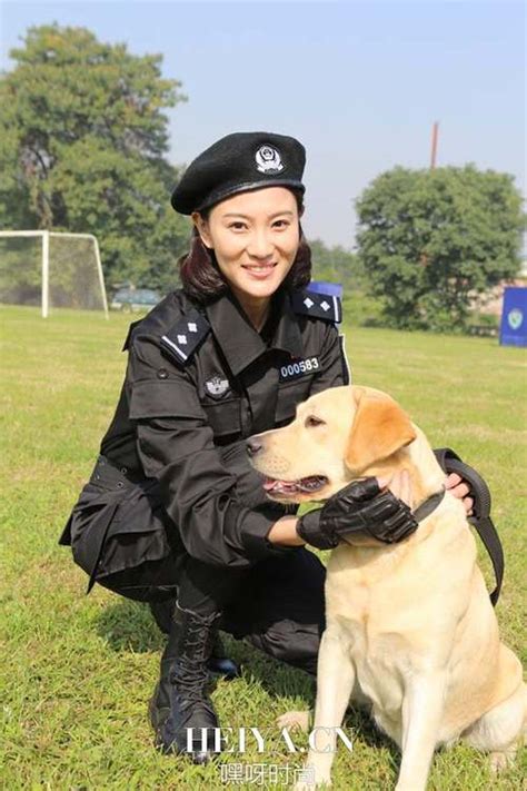 警花与警犬倪娜扮演者是谁 演员黄梦莹个人资料微博介绍_嘿呀网