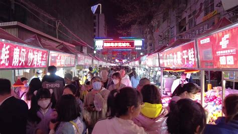 2023正宁路小吃夜市美食餐厅,几乎每家都写着舌尖上的中国...【去哪儿攻略】