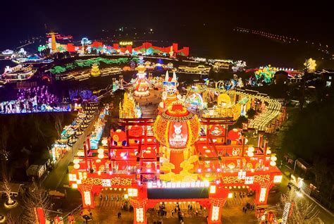 去璀璨的千灯之城自贡，过个温暖幸福中国年丨安逸四川新体验_四川在线